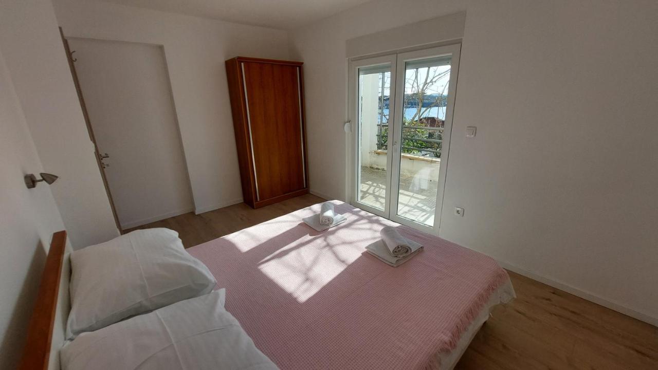 Apartments Babic Трогір Екстер'єр фото