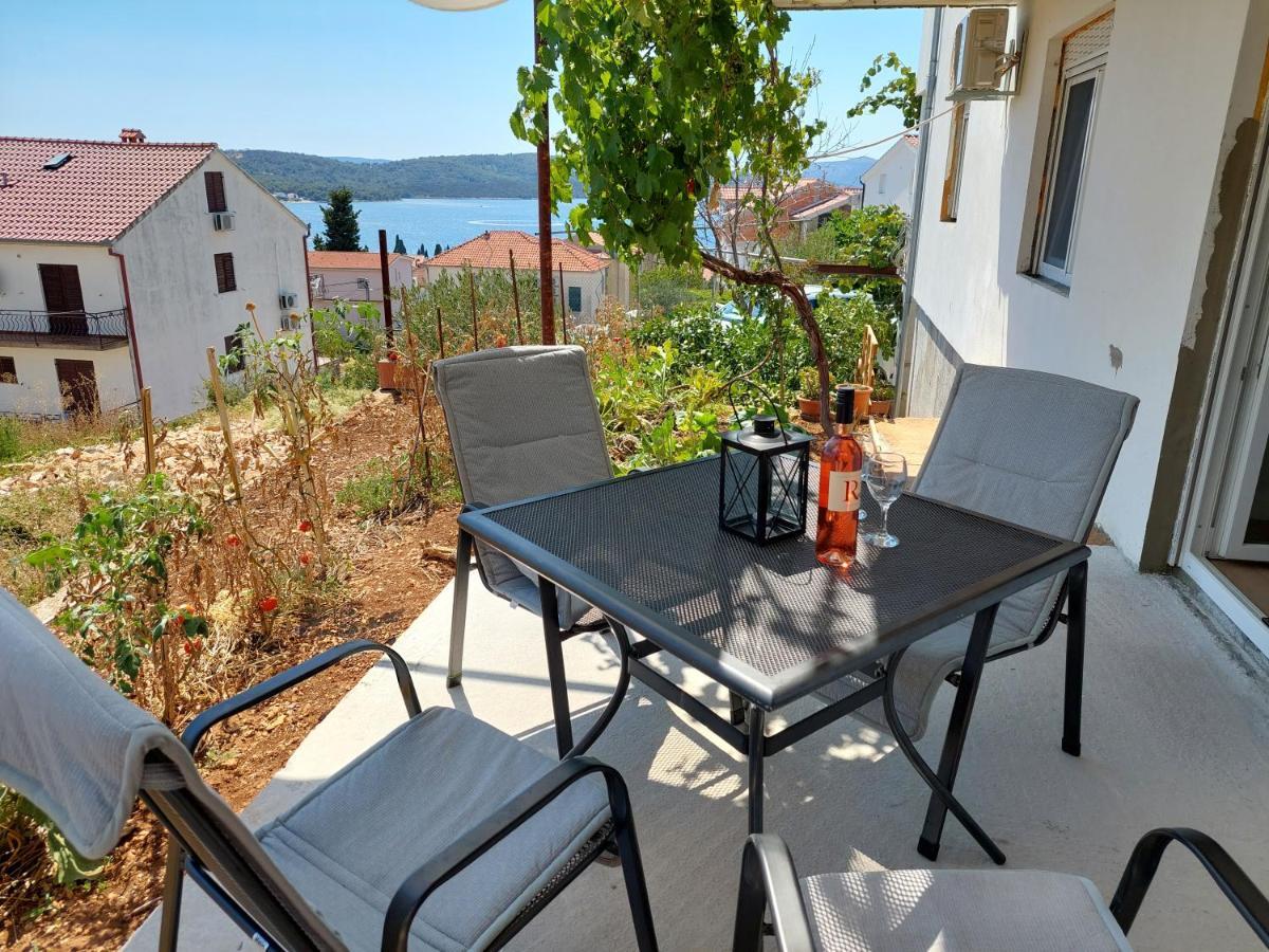 Apartments Babic Трогір Номер фото