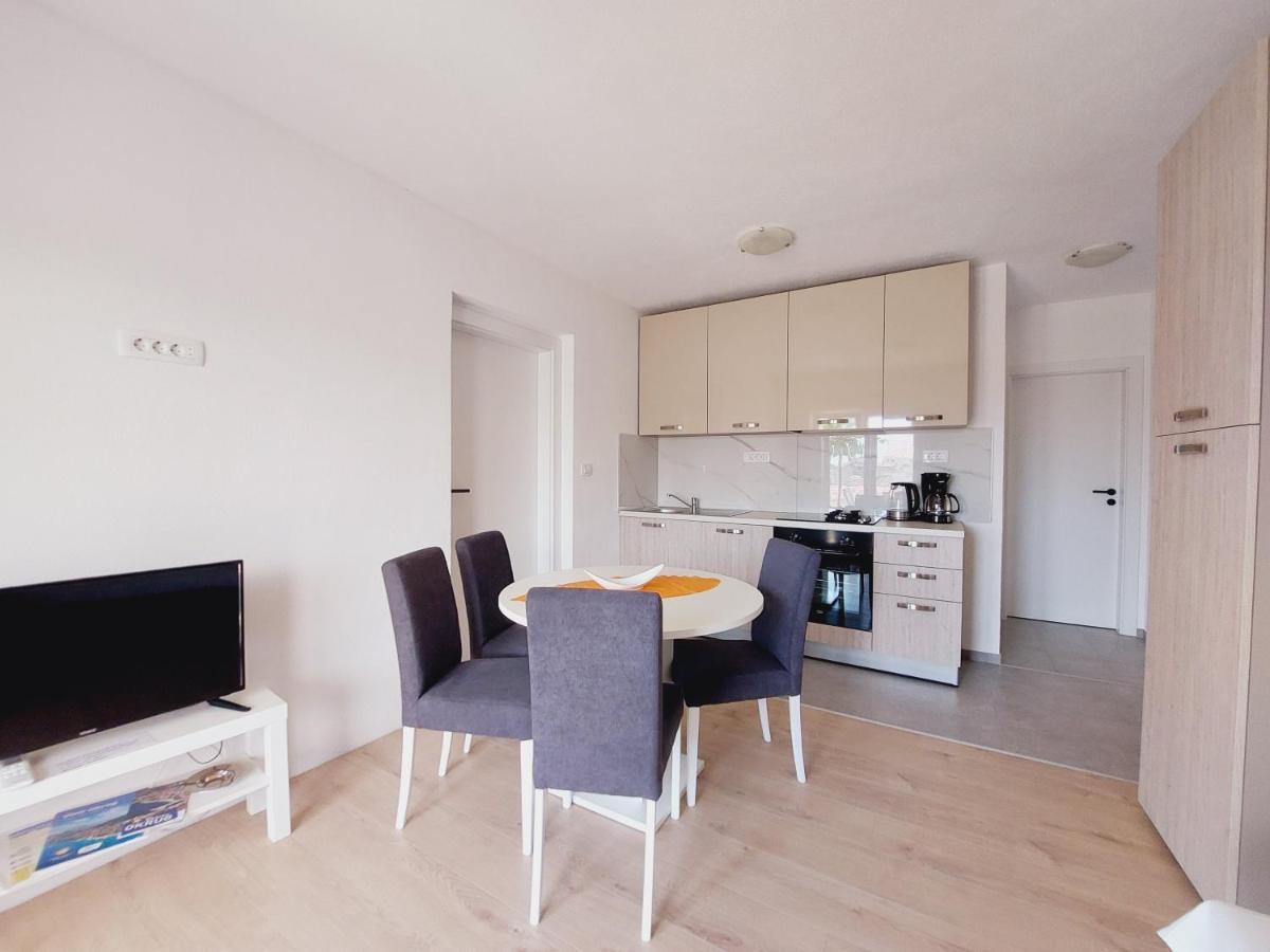 Apartments Babic Трогір Екстер'єр фото