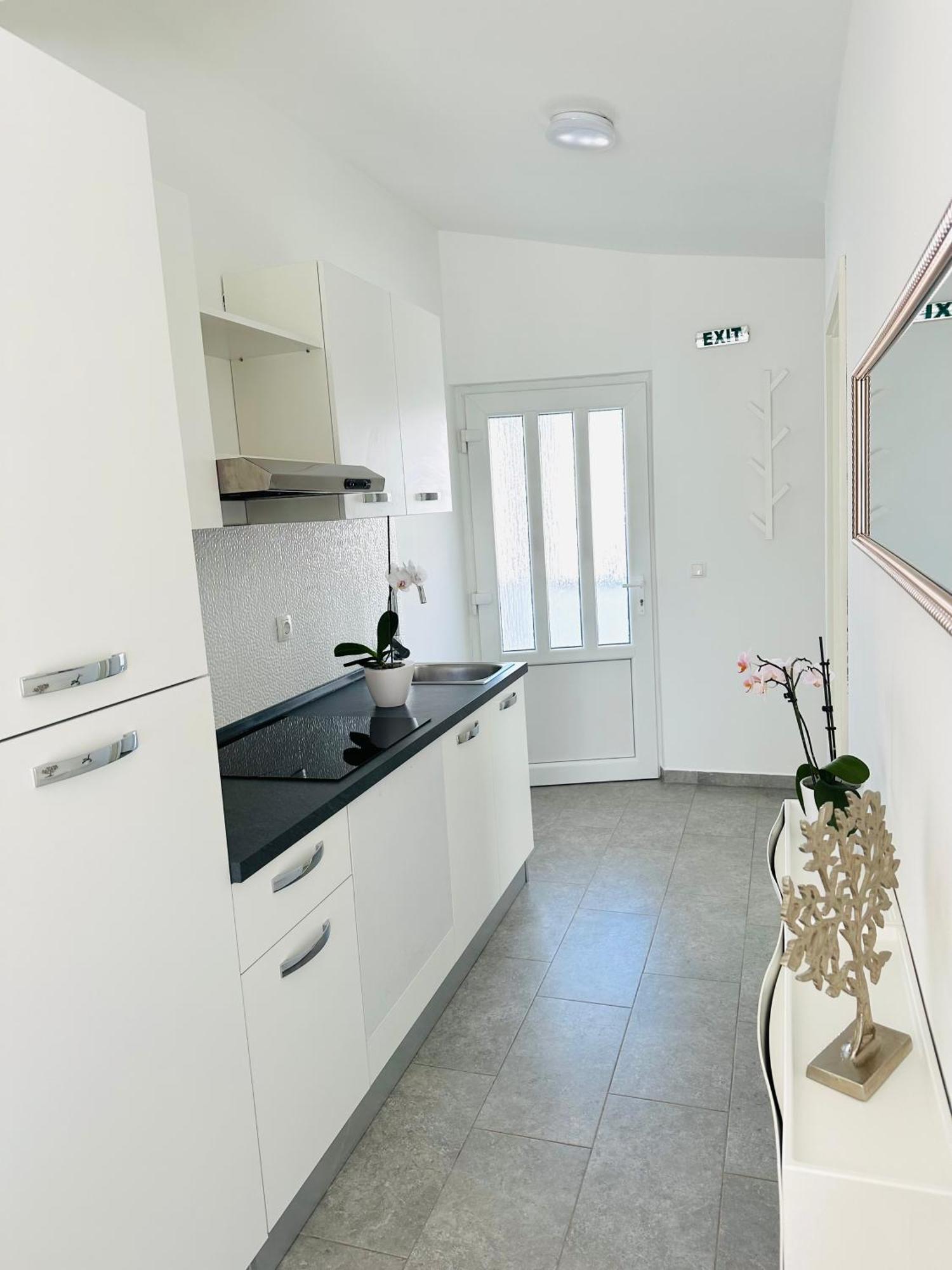 Apartments Babic Трогір Екстер'єр фото