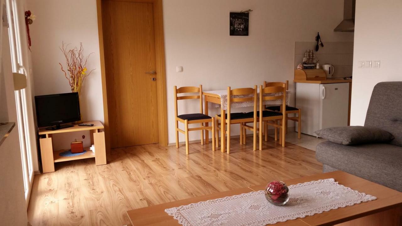 Apartments Babic Трогір Екстер'єр фото